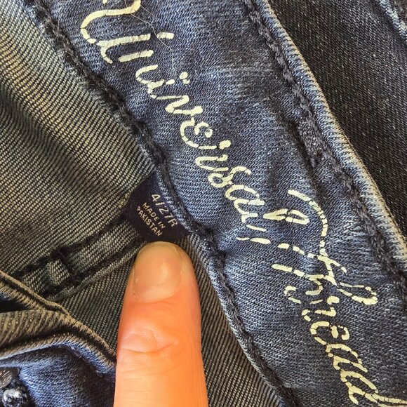 Universal Threads High Rise Skinny Dark Wash Size 4/27R - side zip legs - Picture 5 of 8